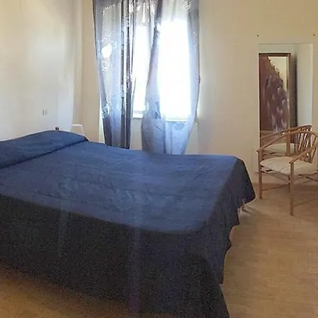 Apartment Bilocale Fontanella 1